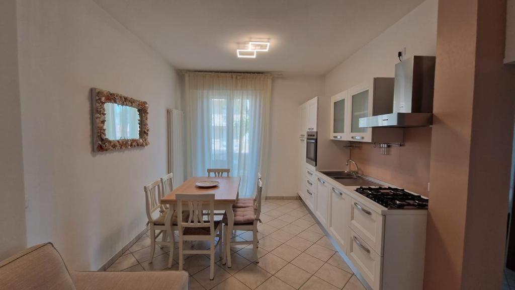 Residence Gabbiano Vista Mare San Mauro Mare エクステリア 写真